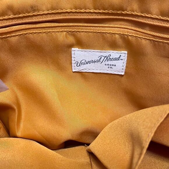 Universal Threads Mustard colored bag - Picture 3 of 4